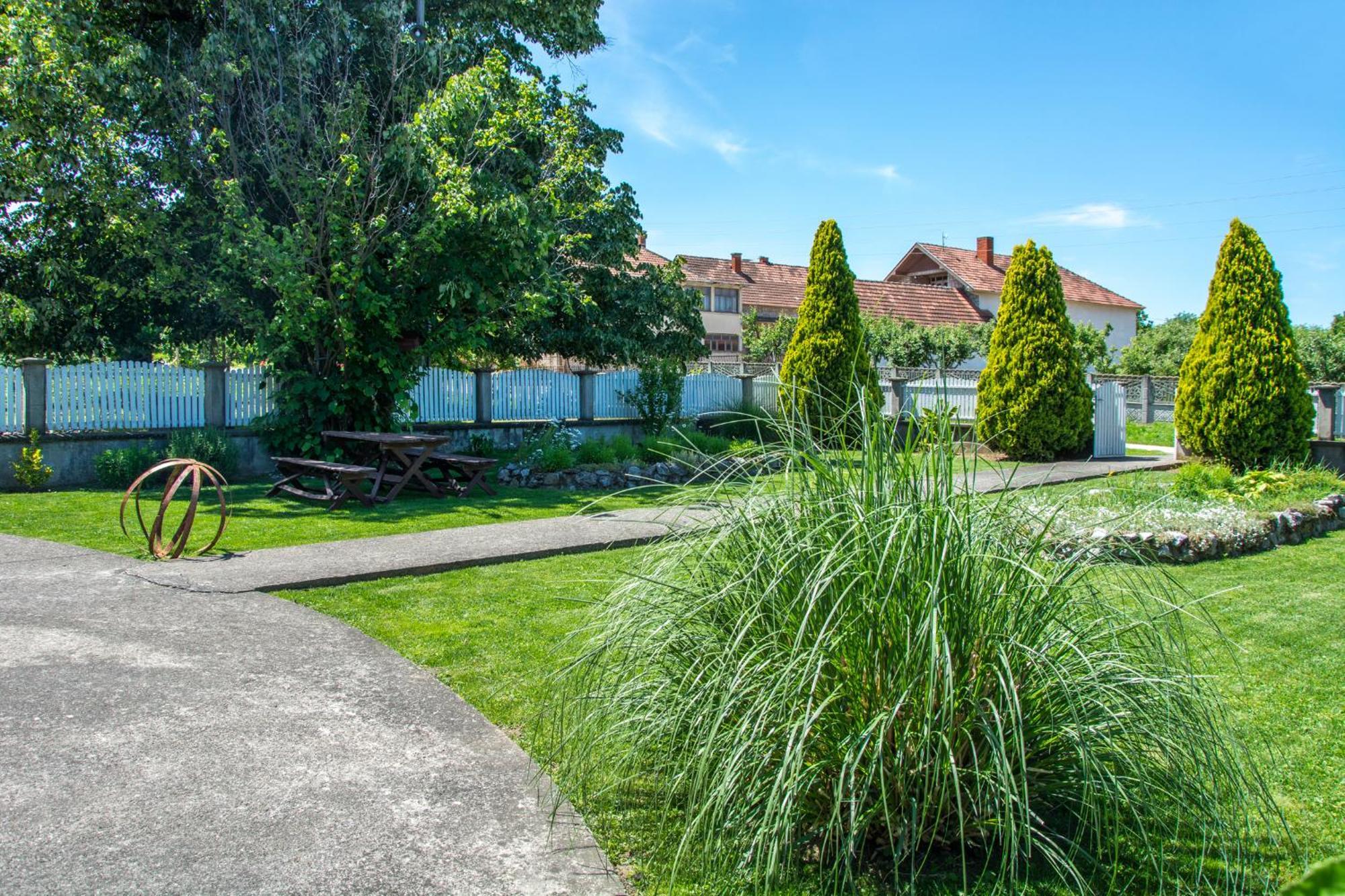 Smestaj Vila Cair Balajnac Kültér fotó